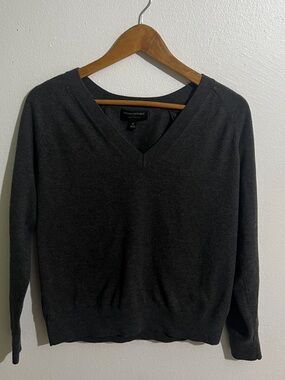Banana Republic Women’s Charcoal V-Neck Sweater